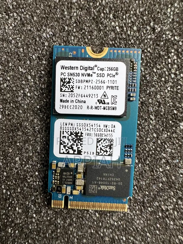 Western Digital M.2 NVMe SSD 256GB - 1