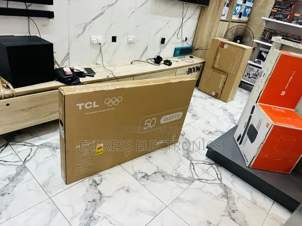 TCL 50" Smart Android QLED TV FHD - 1
