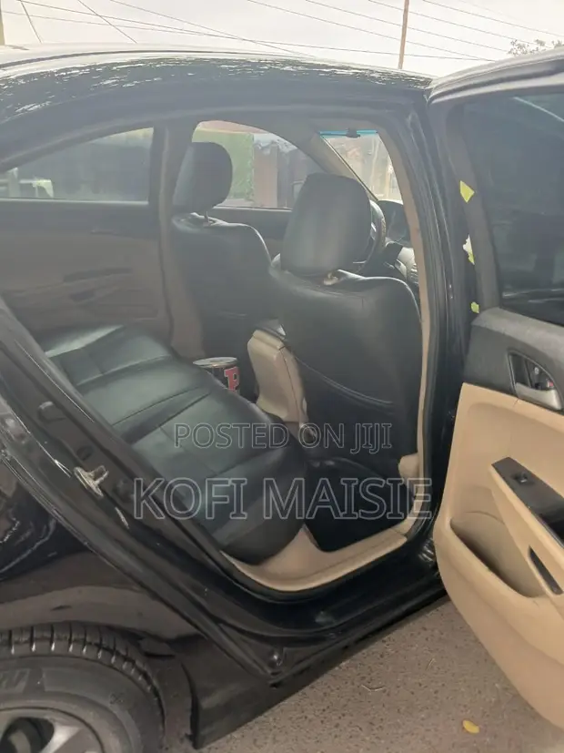 Honda Accord 2012 Black - 1