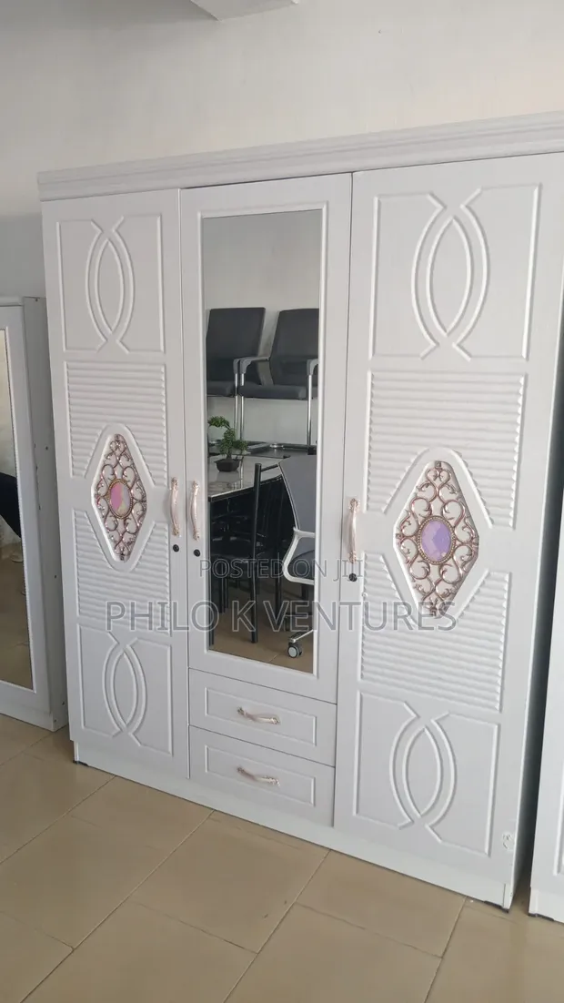 3-Door Wardrobe with Drawers and Mirror - 1