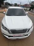 Jetour X70 1.5 7-Seater FWD 2019 White - 2