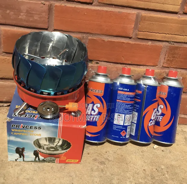 Wind Protected Camping Stove with 4 Gas Canisters - 1
