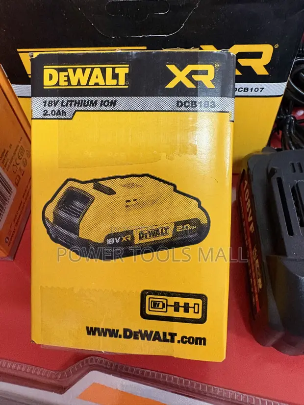 Dewalt 18V 1/2" Impact Wrench - 1
