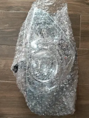 Genuine Hyundai/Kia Front Headlight Assembly (Right & Left)