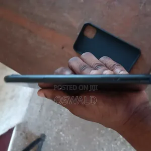 Apple iPhone XR 64GB Black