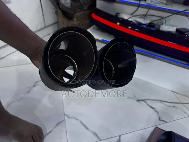 Universal Exhaust Tips for All Cars - 1