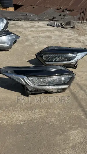 Honda HR-V Touring Headlight 2018