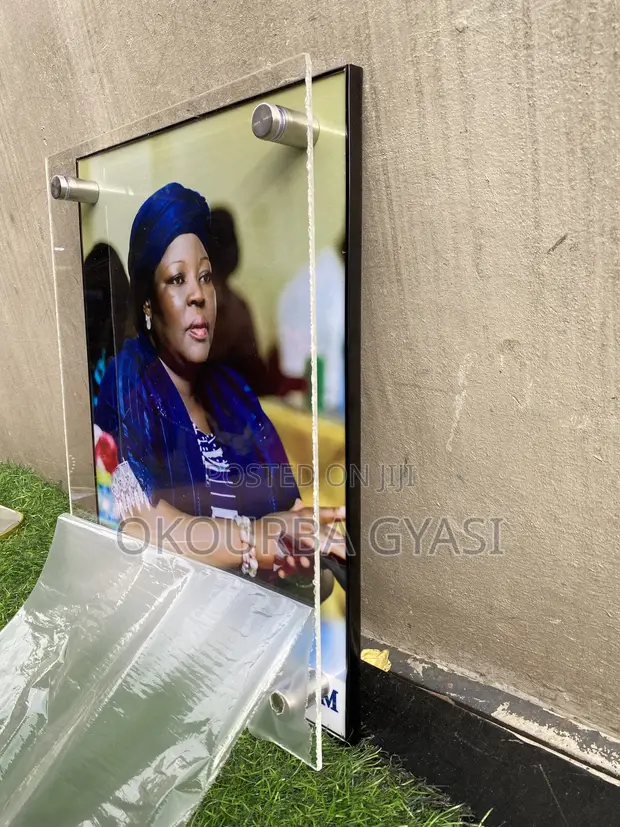 12x16 Inch Acrylic Picture Frame - 1