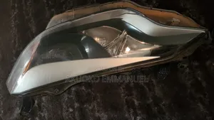 Toyota Corolla Headlight (2014-2017)