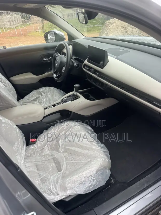 Honda HR-V EX-L 2WD CVT 2023 Silver - 1