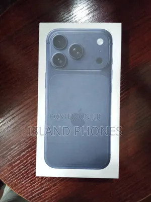 New Apple iPhone XR 128GB Blue