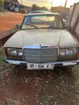 Mercedes-Benz 300D 1985 Gold - 1