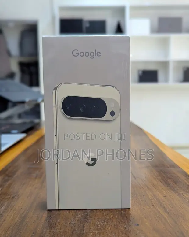 New Google Pixel 10 Pro 256GB Gold - 1