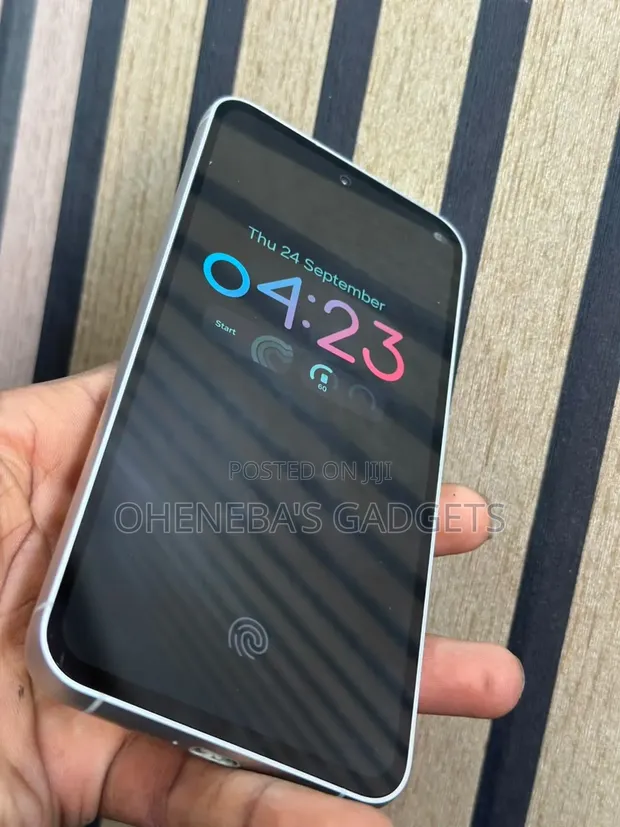 Samsung Galaxy S23 128GB White - 1