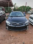Toyota Corolla 2012 Black - 2