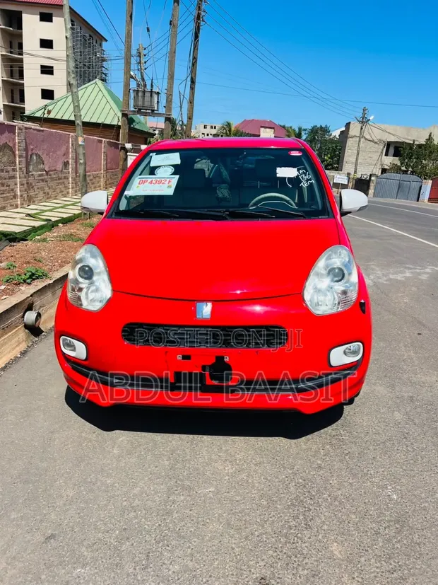 Toyota Passo 2014 Red - 1