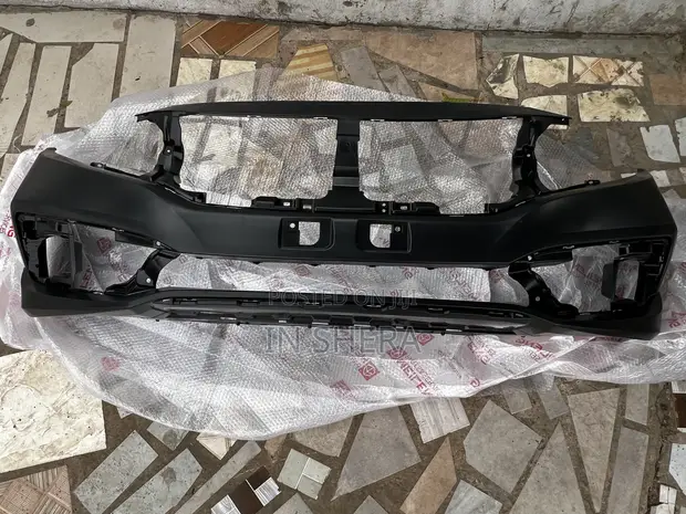 Honda Civic Bumper (2016-2018) - 1