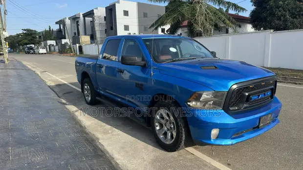 Dodge RAM 1500 3.6 Petrol AWD 2019 Blue - 1