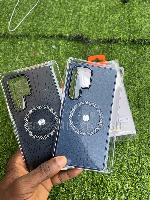 Samsung Galaxy S22 Ultra/S23 Ultra/S24 Ultra/S25 Ultra/S26 Ultra Dotted Case - 1