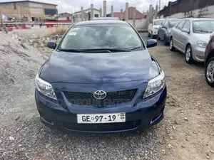 2010 Toyota Corolla LE Sedan