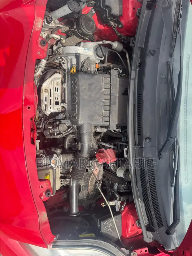 Toyota Vitz 1.3 FWD 5dr 2010 Red - 1