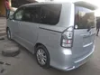Toyota Voxy V 2WD 8-Seater 2013 Silver - 2