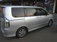 Toyota Voxy V 2WD 8-Seater 2013 Silver - 5