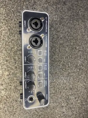 U-Phoria Sound UMC 202 Audio Interface
