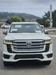 Toyota Land Cruiser 2022 White - 3