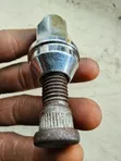 Ford F-150 Wheel Bolt & Nut Set - 3