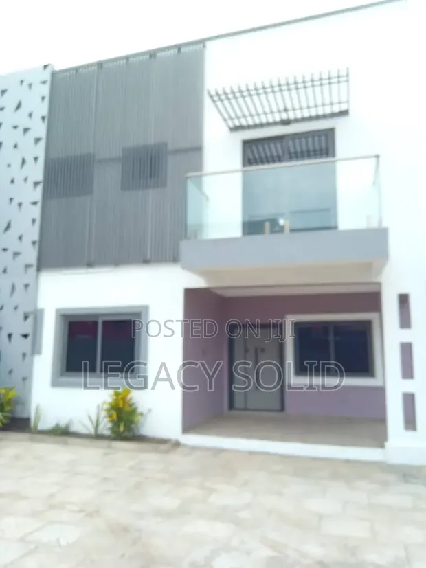 4-Bedroom Duplex for Rent in New Town - 1