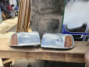 Land Rover Freelander 2000 Model Headlights