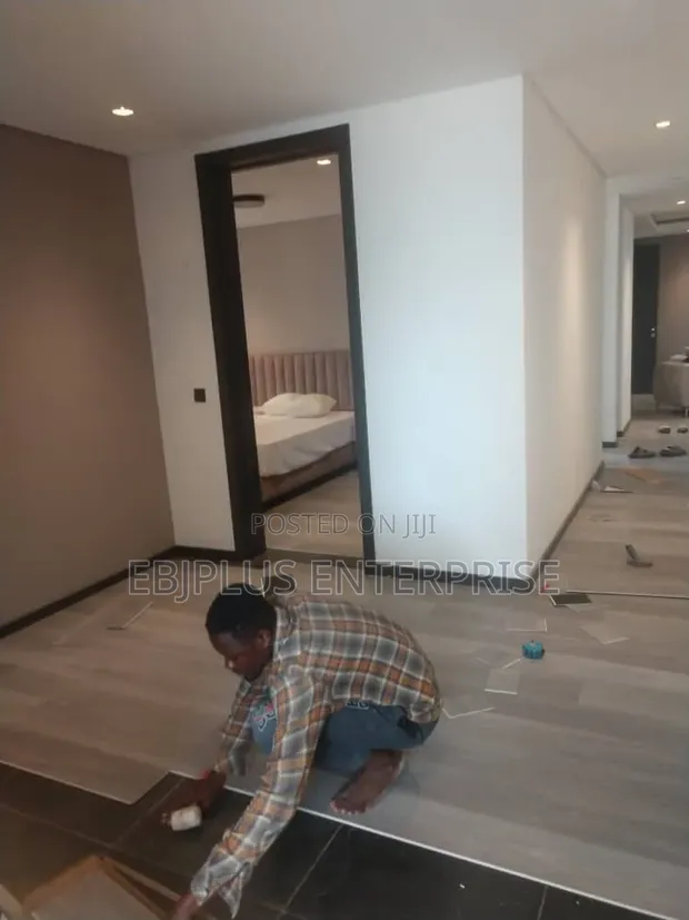 Vinyl Flooring, Pavement Fixing & Tiling Services - 1