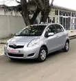 Toyota Vitz 2010 Silver - 4