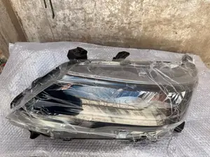 Toyota Rush Headlight (2018-2021)