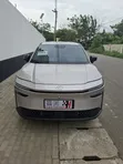 Toyota bZ3 2025 Silver - 1