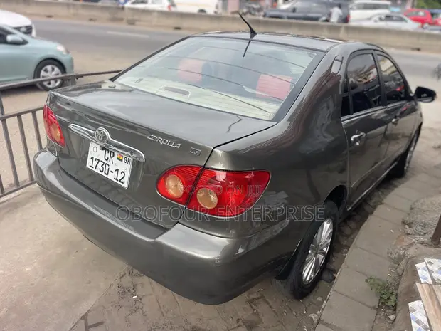 Toyota Corolla LE 2007 Gray - 1