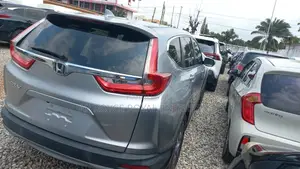 2017 Honda CR-V Touring 4dr SUV AWD (1.5L)