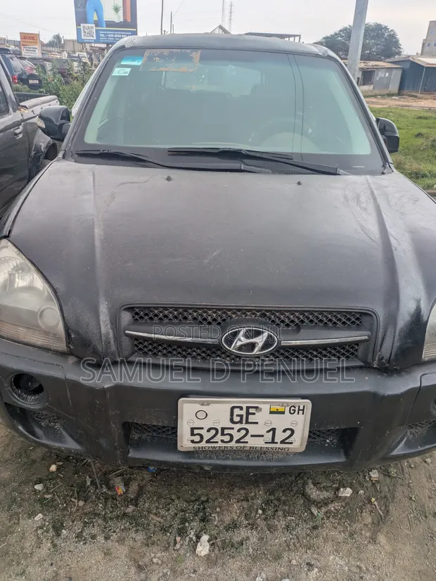 Hyundai Tucson 2008 Black - 1