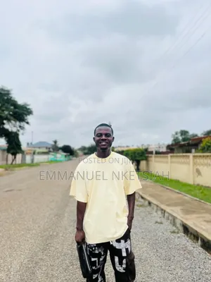 Experienced Yango Driver Seeking Work and Pay Car in Accra