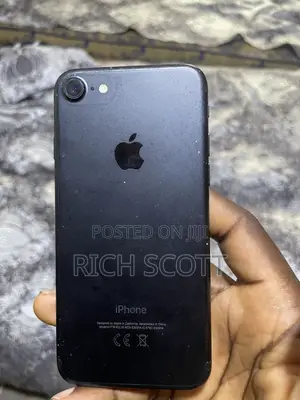 New Apple iPhone 7 32GB Black