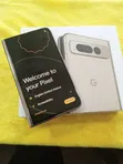 Google Pixel Fold 256GB Gold - 1