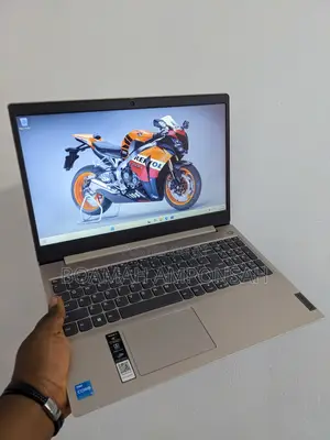 Lenovo Ideapad 3 Laptop - 8GB RAM, 256GB SSD, Intel Core i3