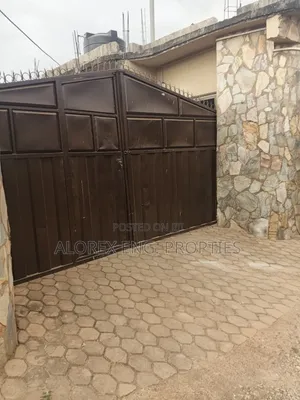 2 Bedroom Apartment for Rent in Adenta, Ashieyie, Frafraha