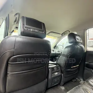 Nissan Pathfinder Platinum 2014 SUV