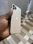 Apple iPhone 11 Pro Max 64GB Gold - 1