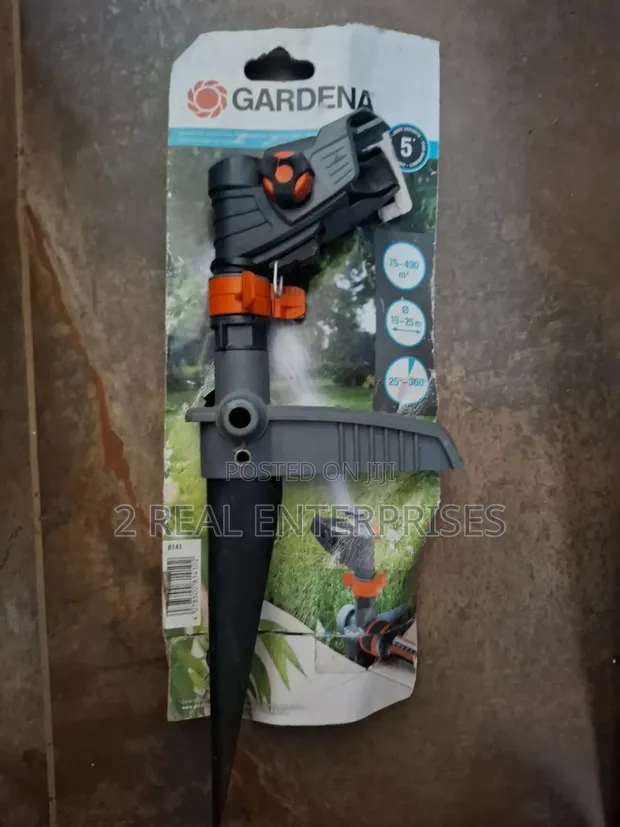 Gardena 8141 Premium Pulsating Sprinkler on Spike - 1