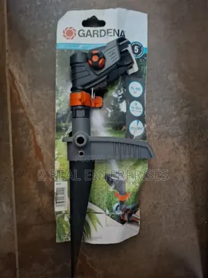 Gardena 8141 Premium Pulsating Sprinkler on Spike