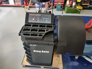 King Auto DS-60B Wheel Balancer 10" - 24"
