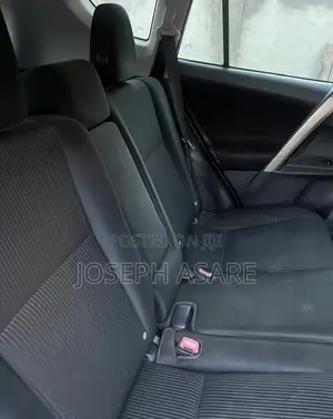 Toyota RAV4 2014